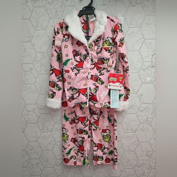Nwt The Grinch Stole Christmas Girl's Ultra Soft Velour Pink Pajama Set Size 4 - Picture 1 of 7